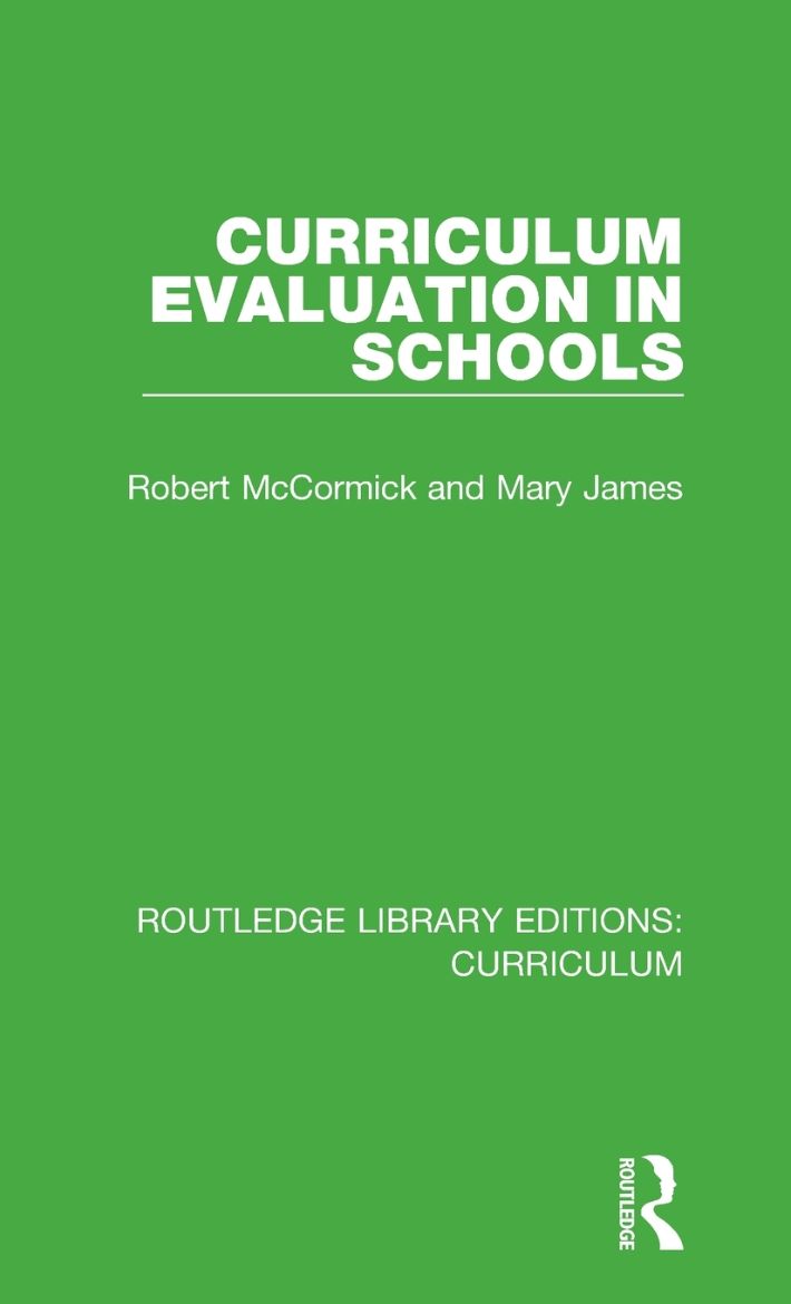 Immagine di Curriculum Evaluation in Schools